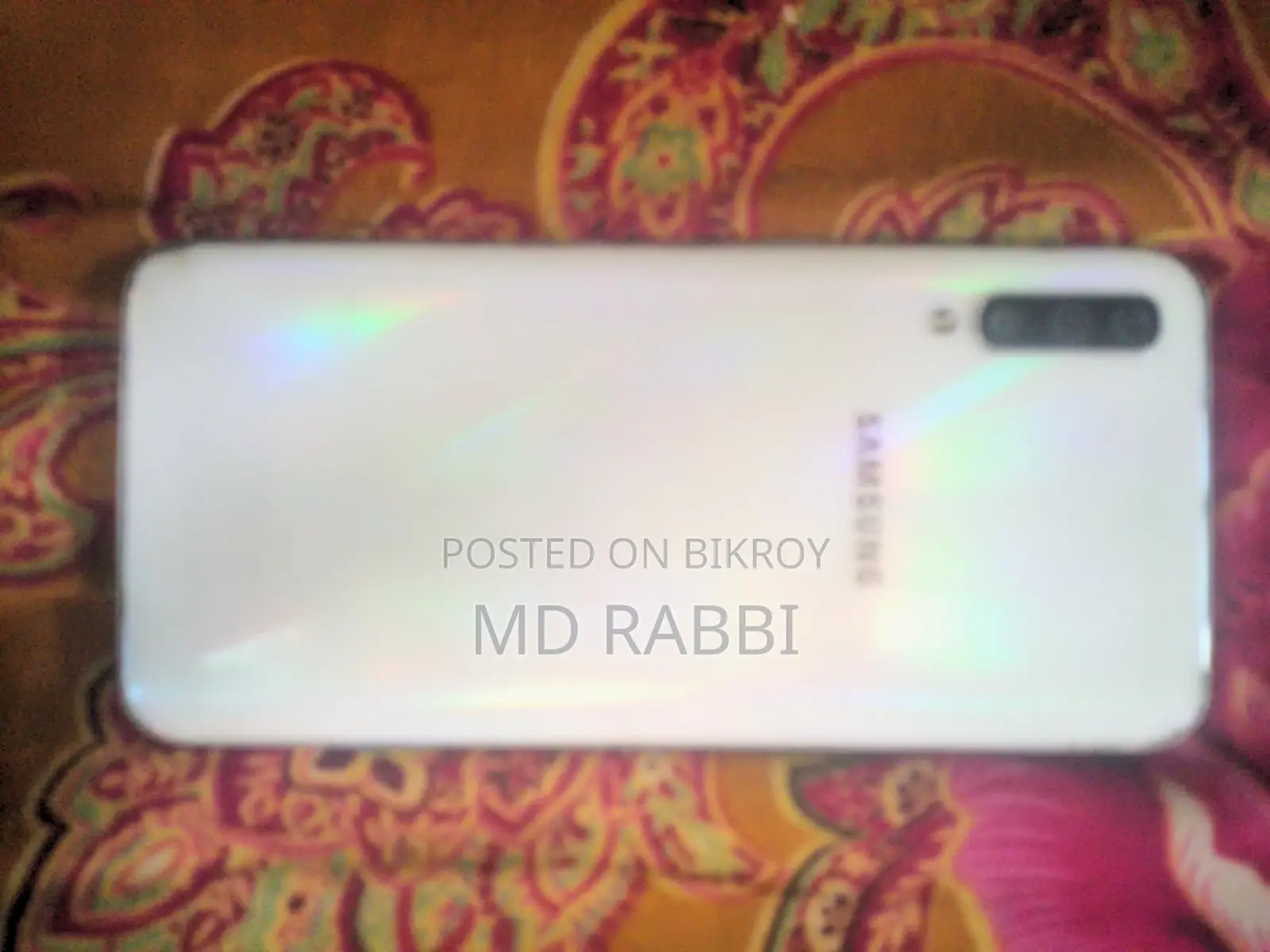 Samsung Galaxy A50 . (Used)