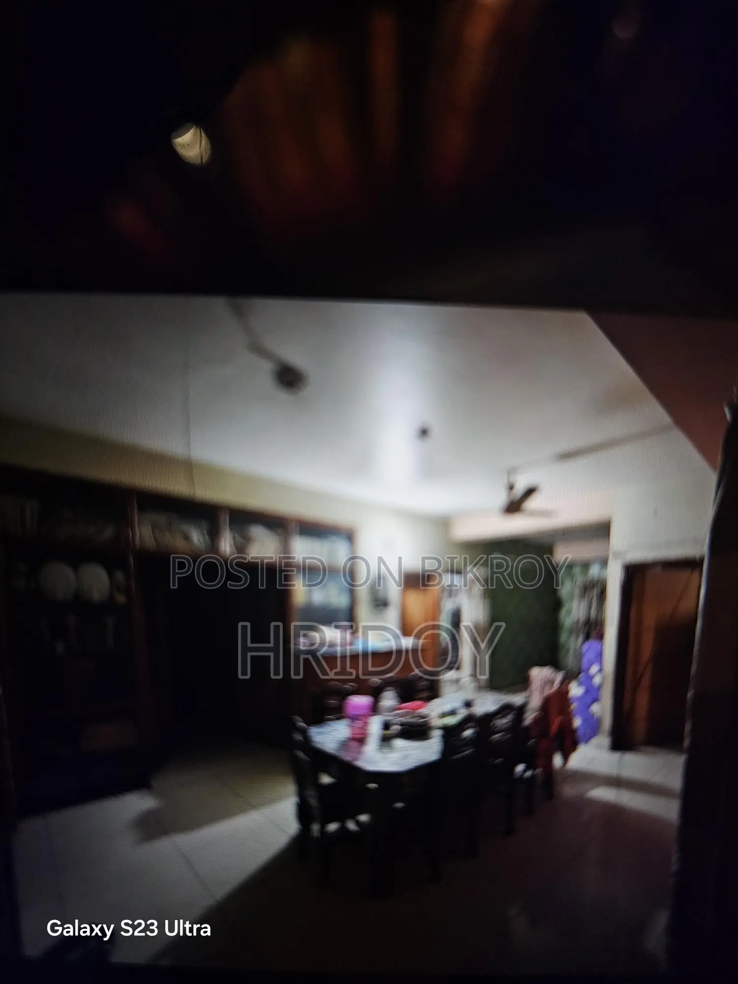 2500 sq ft flat for sale