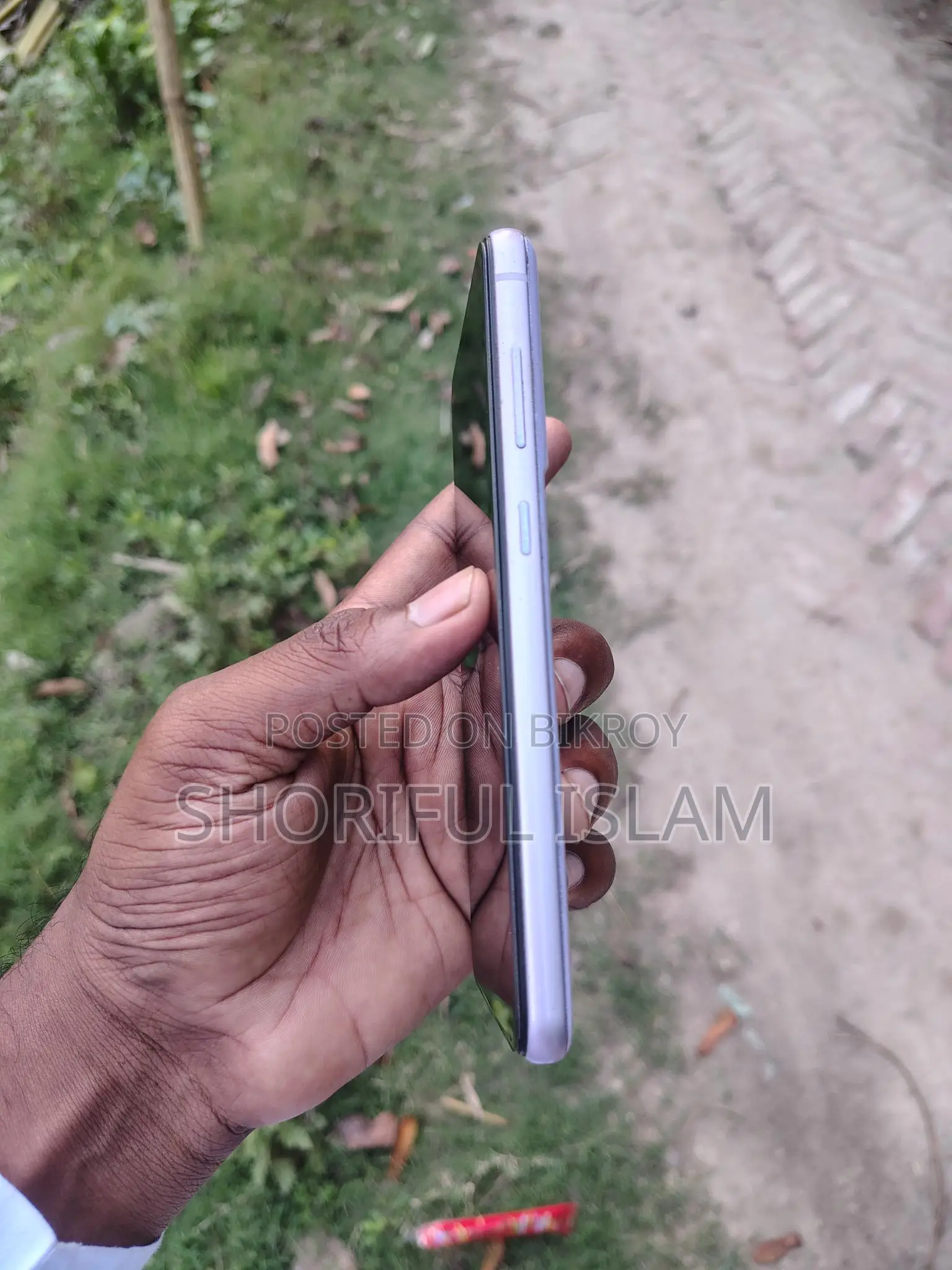 Samsung Galaxy S21 FE 5G Android 16 (Used)
