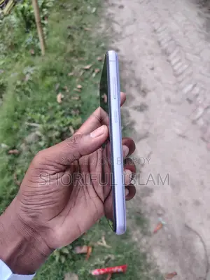 Samsung Galaxy S21 FE 5G Android 16 (Used)