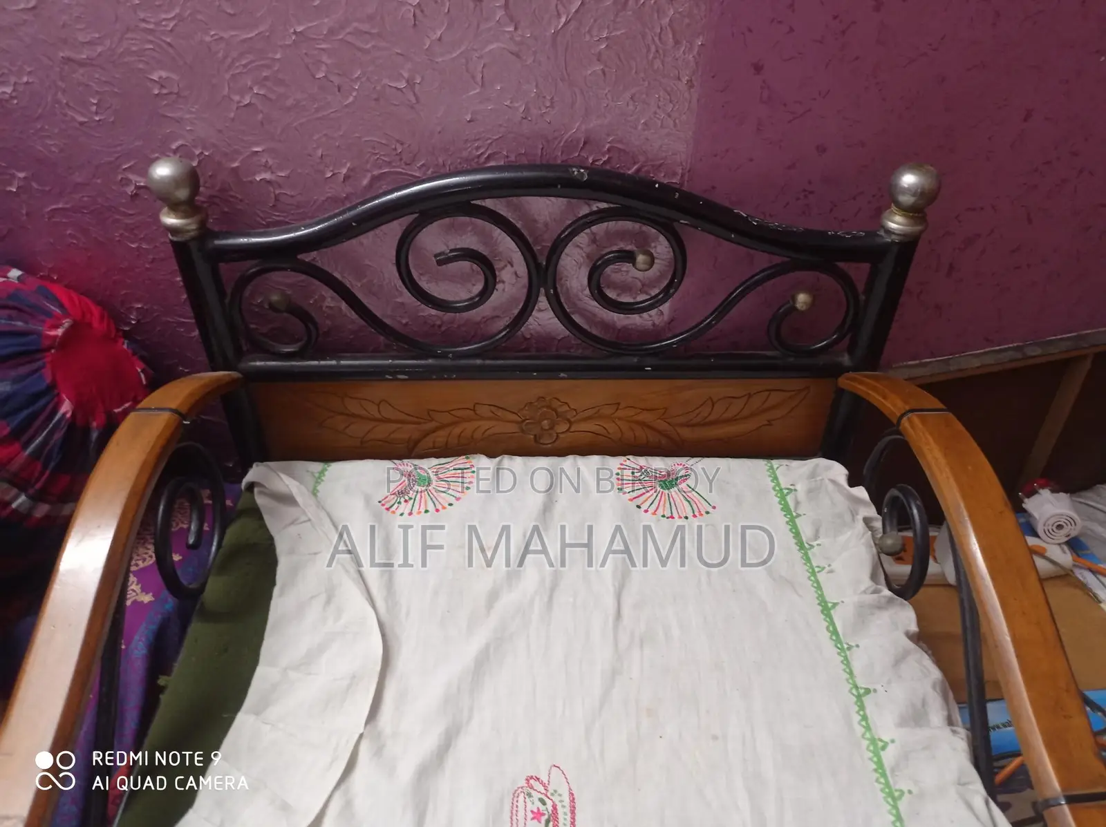 81no Subol Dash Road Sofa