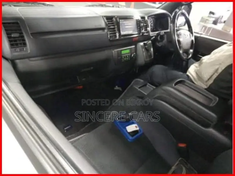 Toyota Hiace SUPER GL DARK PRIME2 2023