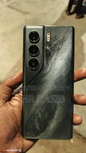 Tecno Camon 40 Pro . (Used)