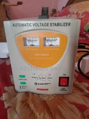ভোল্টেজ স্ট্যাবিলাইজার ২০০০ ভিএ