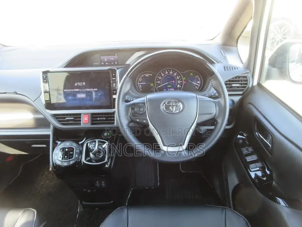 Toyota Noah SI WXB HYBRID 2020