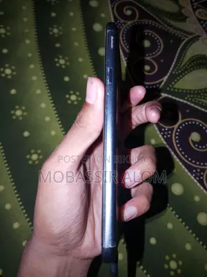 Samsung Galaxy J7 Prime . (Used)