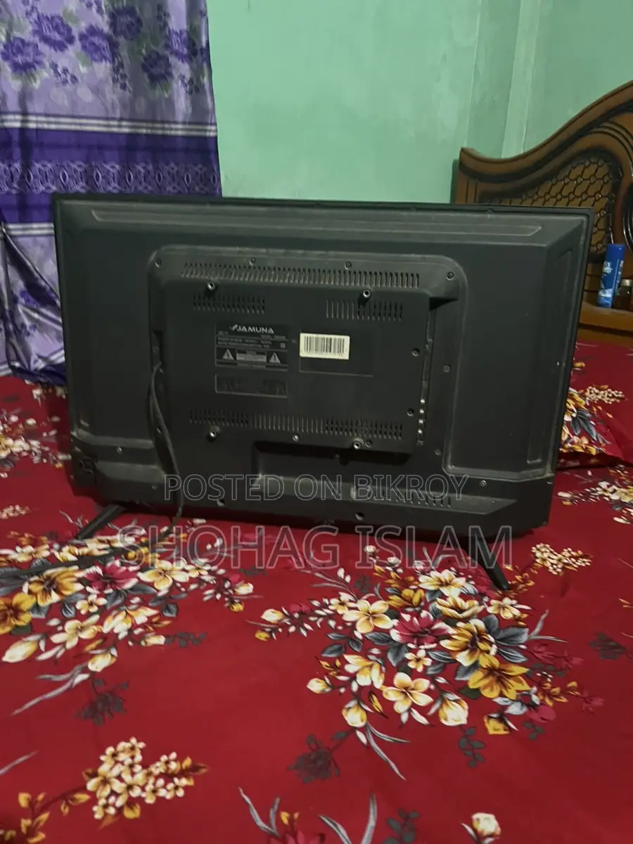 32-inch TV for Sale