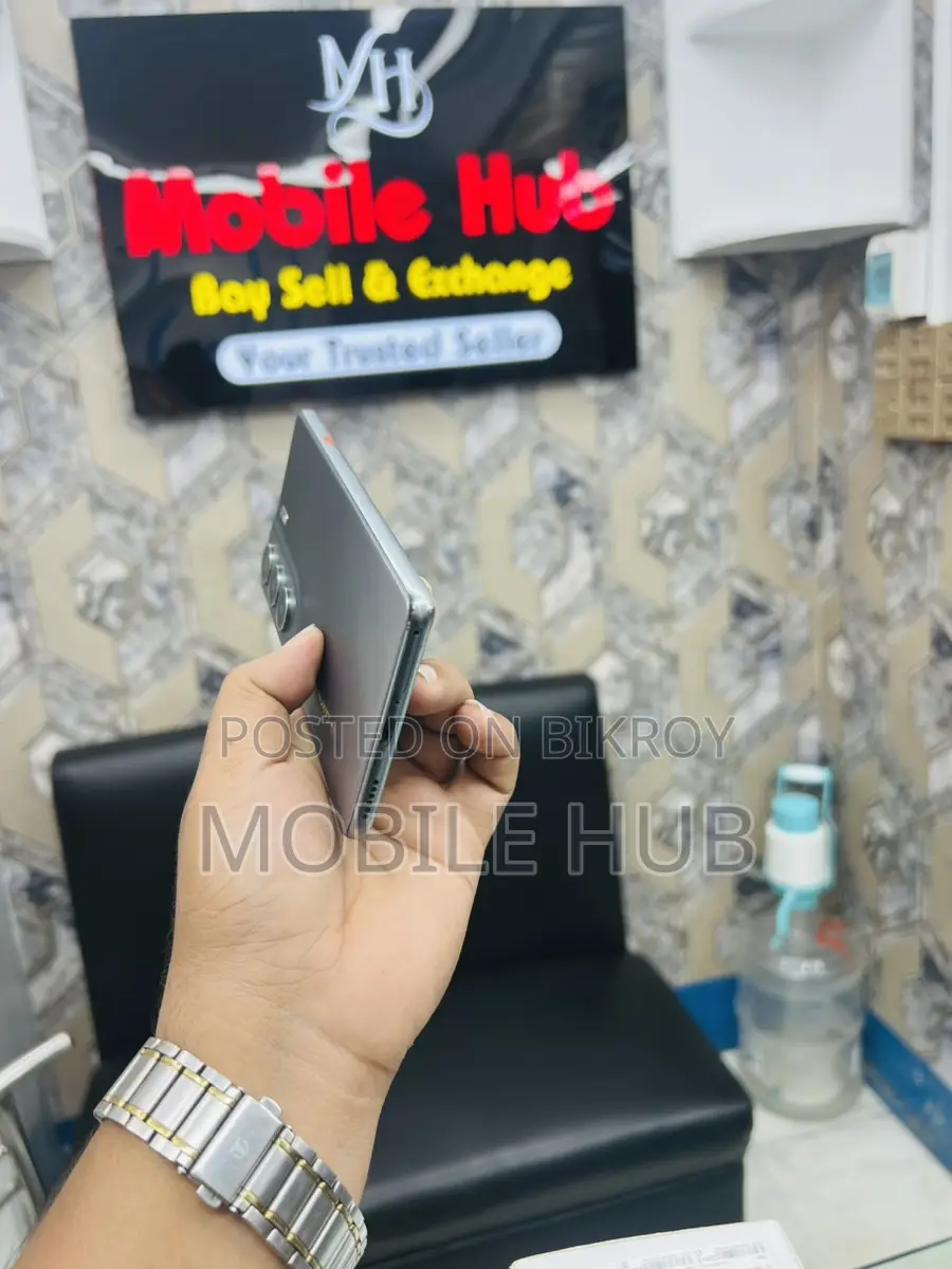 Tecno Camon 40 8/256 (Used)