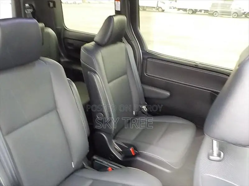 Toyota Esquire Gi Package 2021