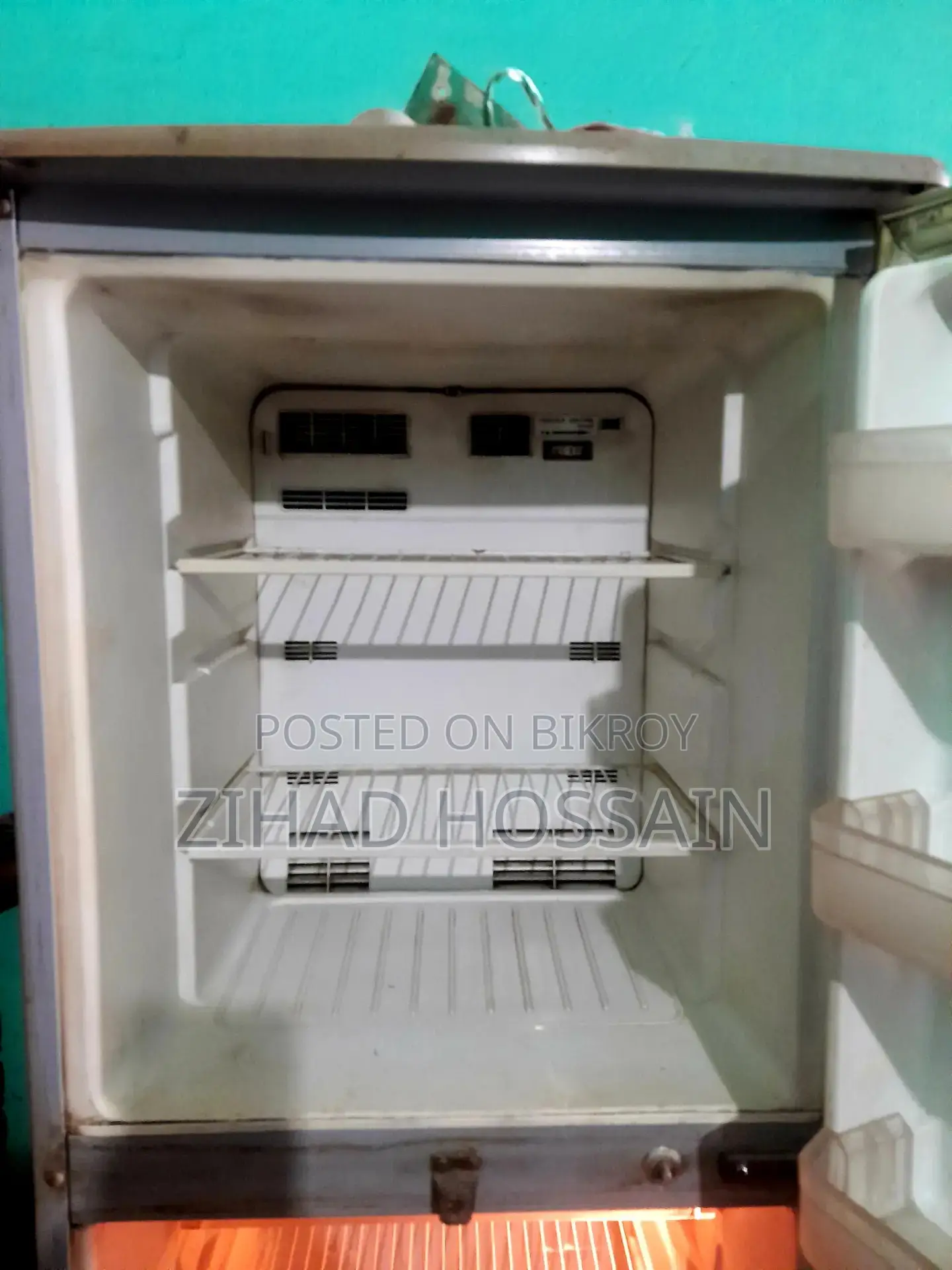 এই ফ্রিজ টি বিক্রি করা হবে