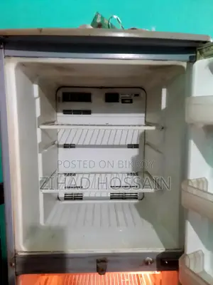 এই ফ্রিজ টি বিক্রি করা হবে