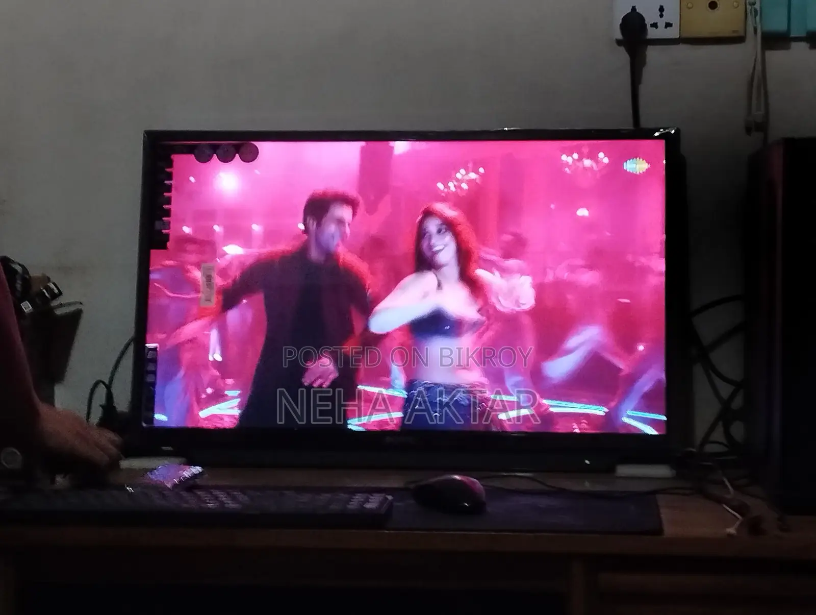 SIKO 32" LED TV