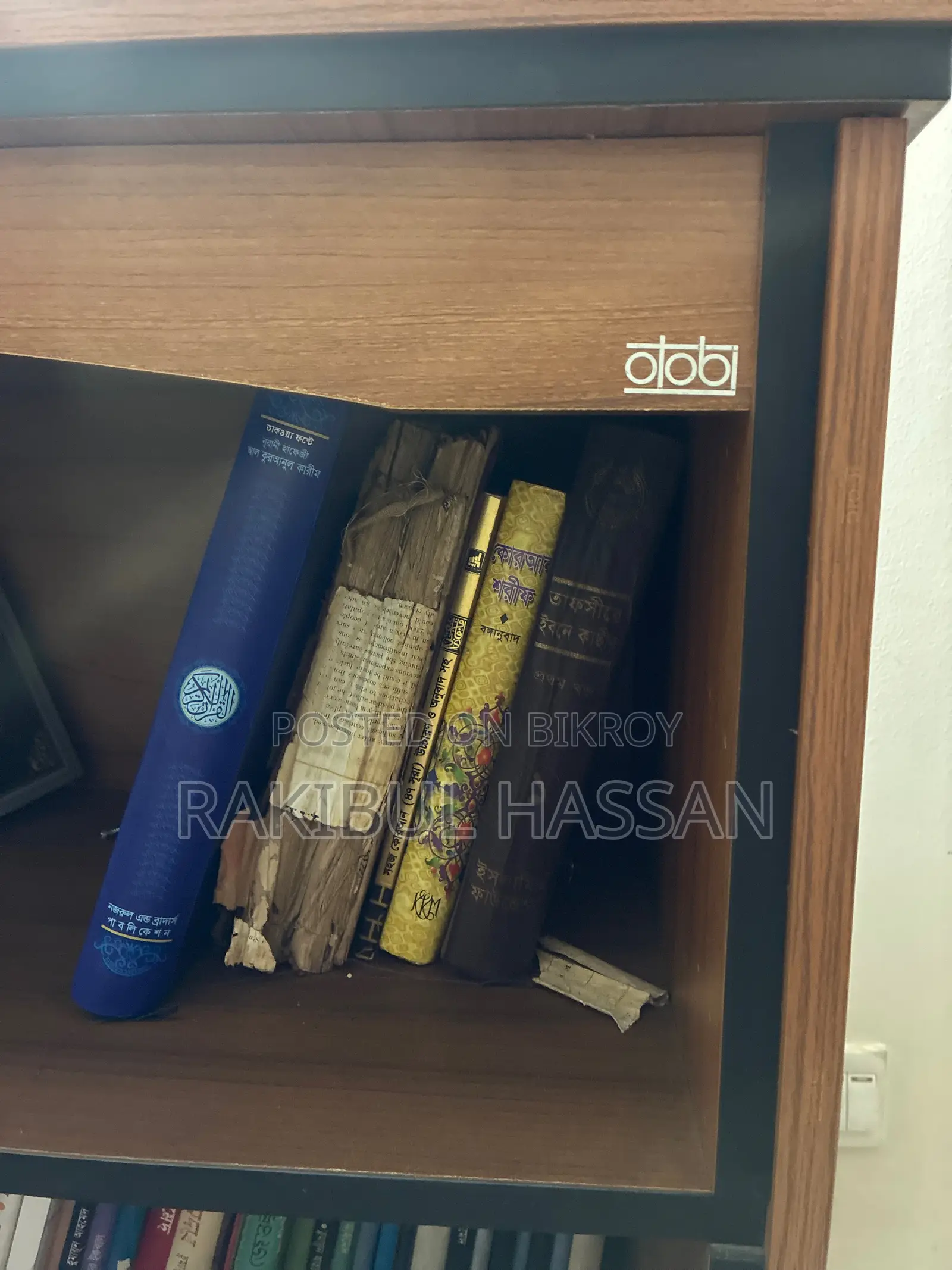 Otobi Bookshelf
