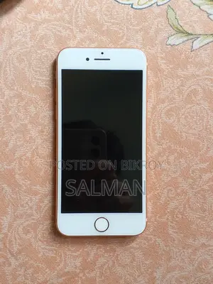 Apple iPhone 8 (Used)