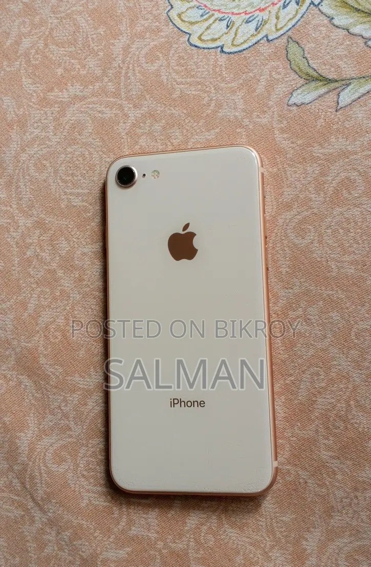 Apple iPhone 8 (Used)