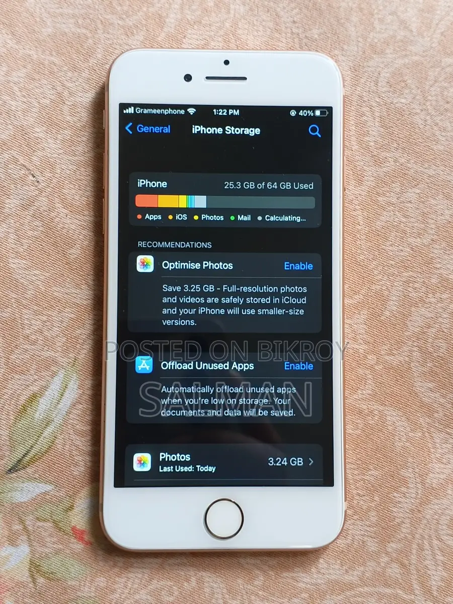 Apple iPhone 8 (Used)