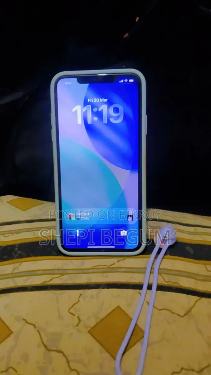 Apple iPhone 11 Pro Max (Used)