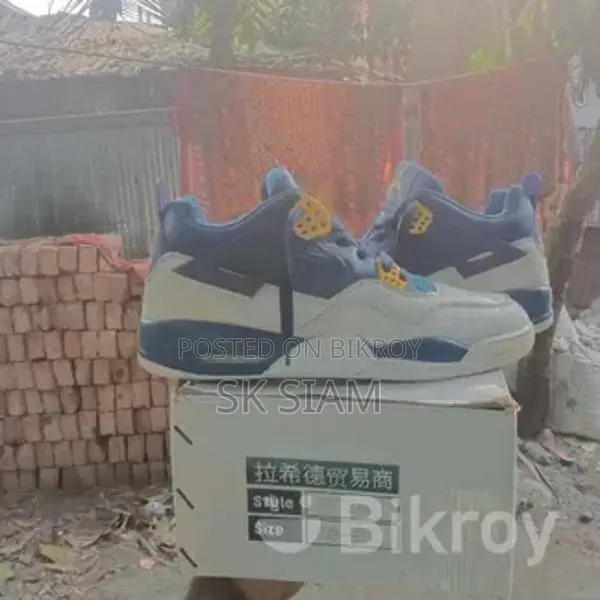 Jordan 4