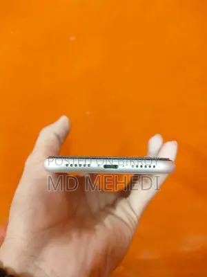 Apple iPhone 11 phone ta fully fresh (Used)