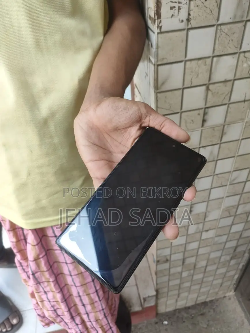 Google Pixel 6 (Used)