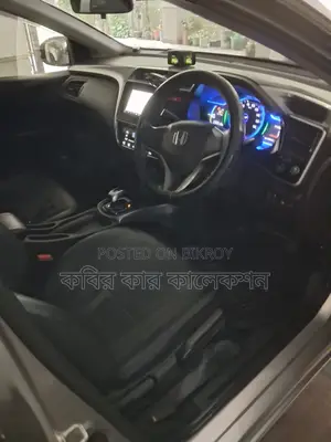 Honda Grace hybrid 2016