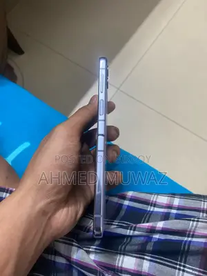 Samsung Galaxy Z Flip 4 (Used)