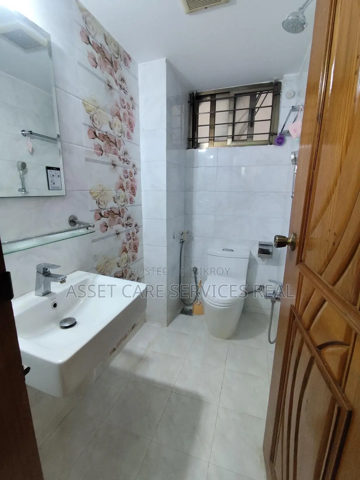 3Bed Fully-Furnished Apartment Rent Baridhara Diplomatic Zone