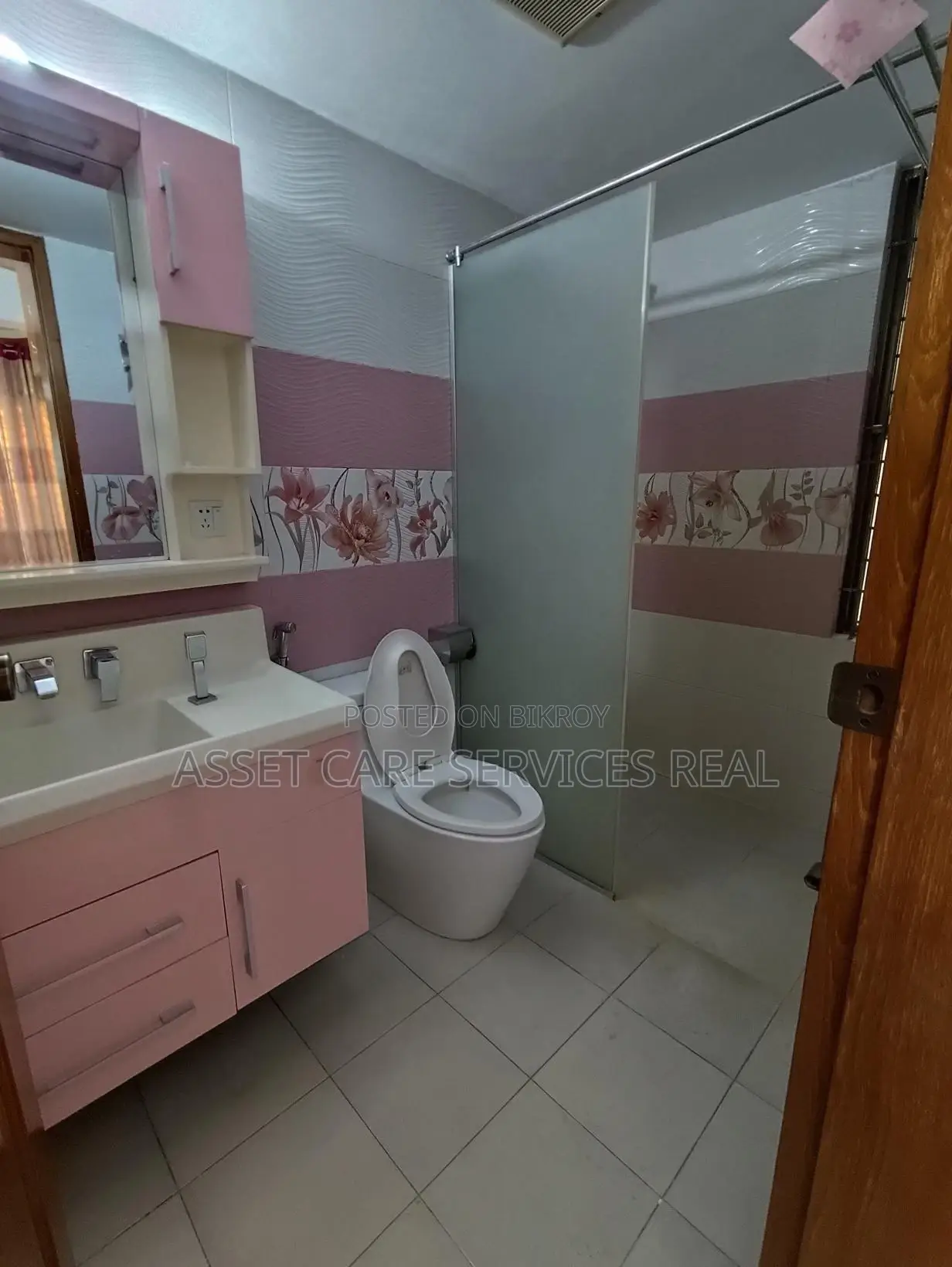 3Bed Fully-Furnished Apartment Rent Baridhara Diplomatic Zone