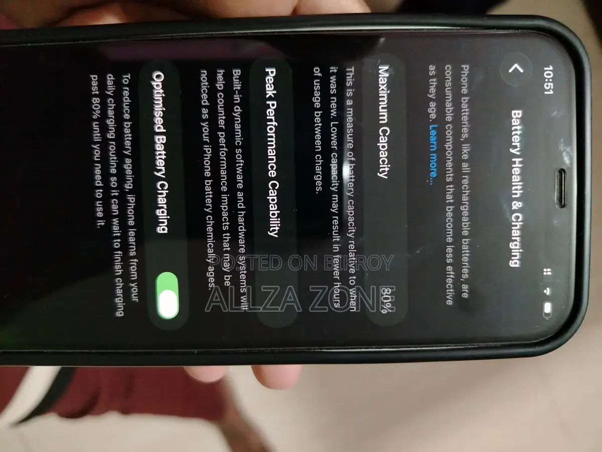 Apple iPhone 12 (Used)