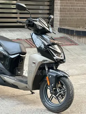 Hero zoom 110 2025