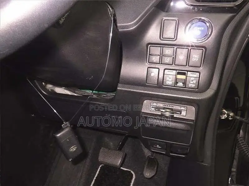 Toyota Voxy ZS KIRAMEKI 3 2021