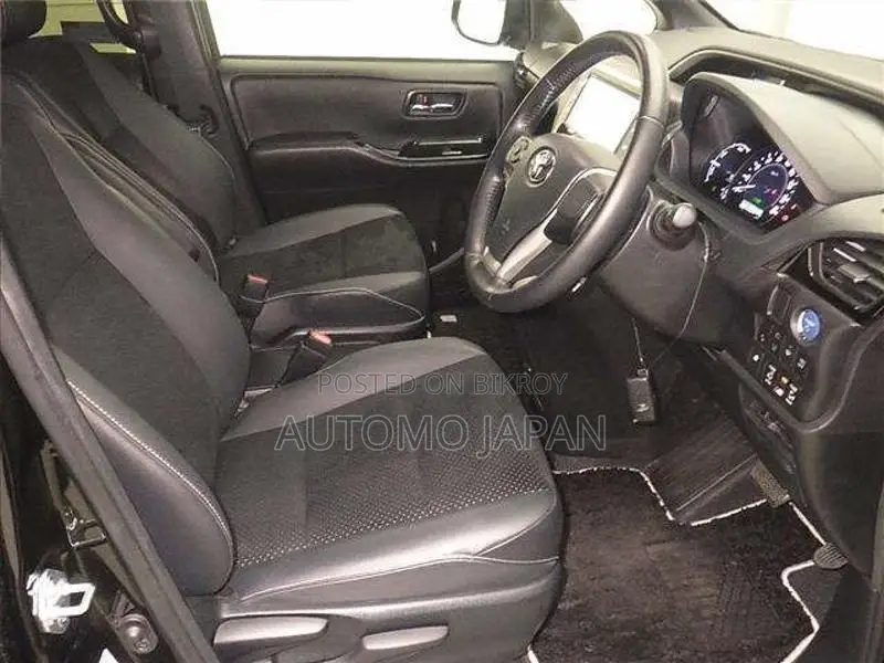 Toyota Voxy ZS KIRAMEKI 3 2021