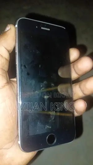 Apple iPhone 6 (Used)