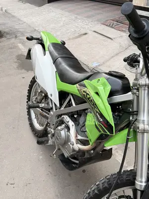 কাওয়াসাকি কেএলএক্স১৫০এল ২০২৪