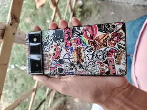 Google Pixel 6 . (Used)