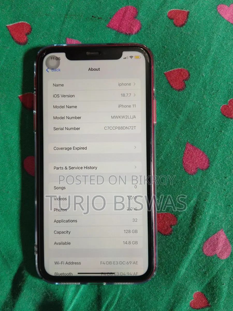 Apple iPhone 11 . (Used)