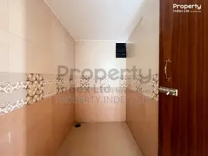 2044 Sq Ft Flat for Sale in Sector 11
