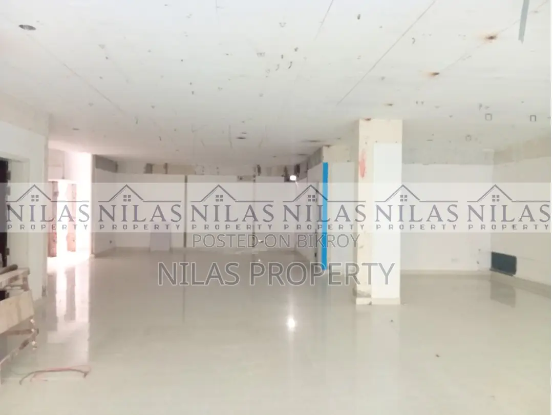 Prominent 2600 Sft Commercial Office Space for Rent in Uttara