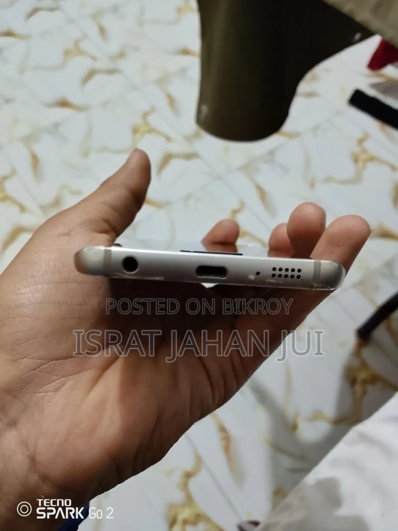 Samsung Galaxy S6 Edge (Used)