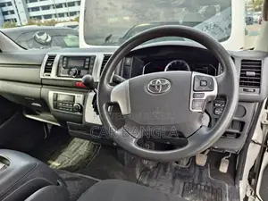 Toyota Hiace SUPER GL DARK PRIME 2021