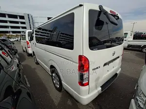 Toyota Hiace SUPER GL DARK PRIME 2021