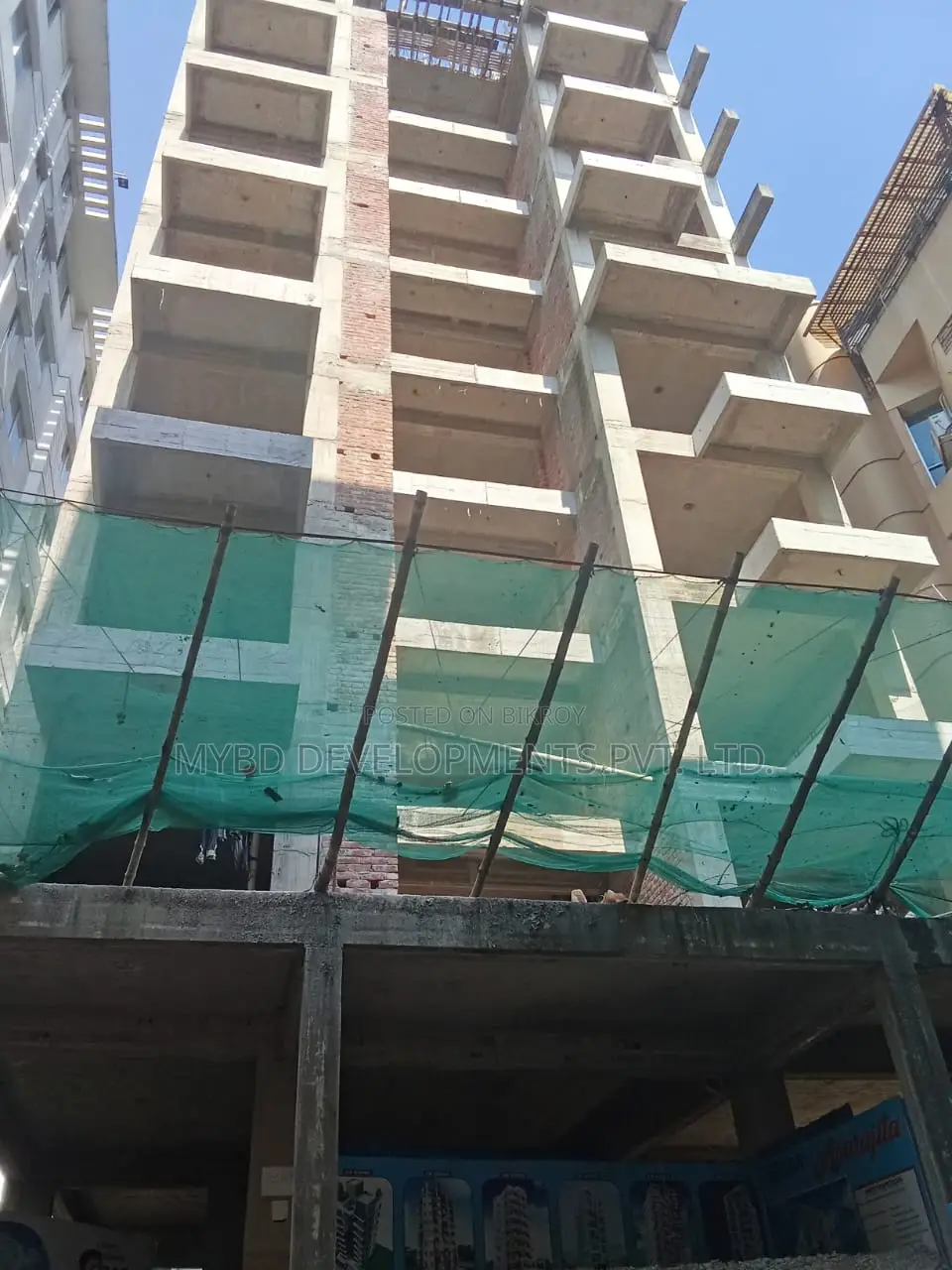 Spacious 1,805 Sqft South-Facing Aesthetic Flat in Sobhanbag!!