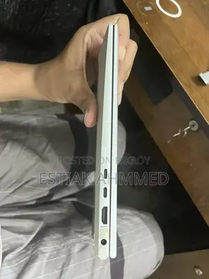 HP Elitebook 840 G8 16-512