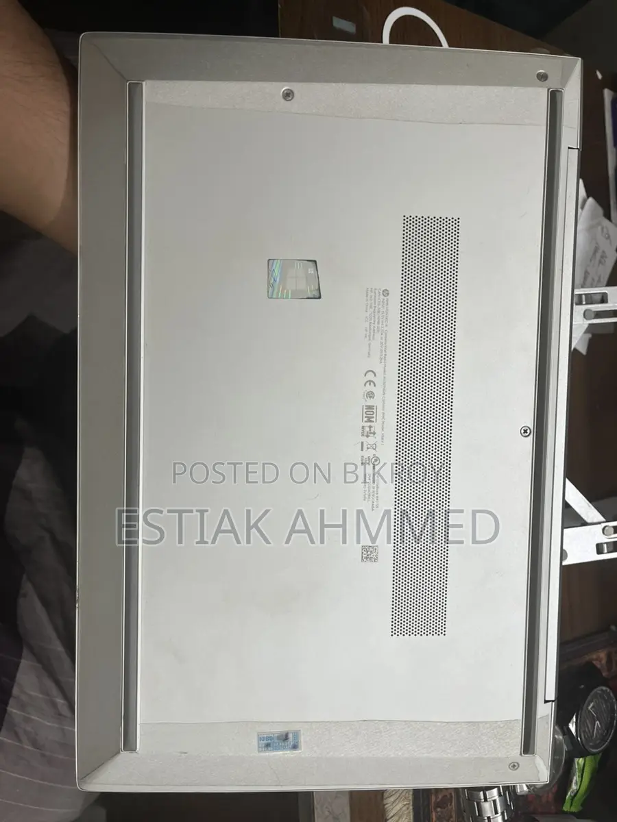 HP Elitebook 840 G8 16-512