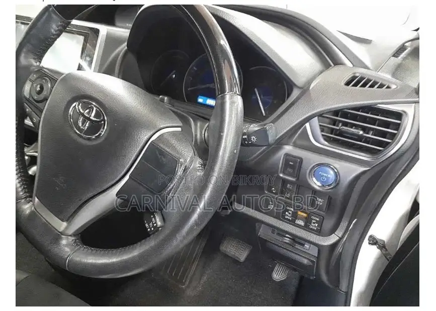 Toyota Esquire GI PREMIUM HYBRID 2020