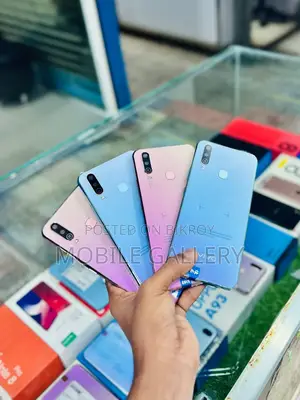 Vivo Y17 8+256 Super offer (Brand New)