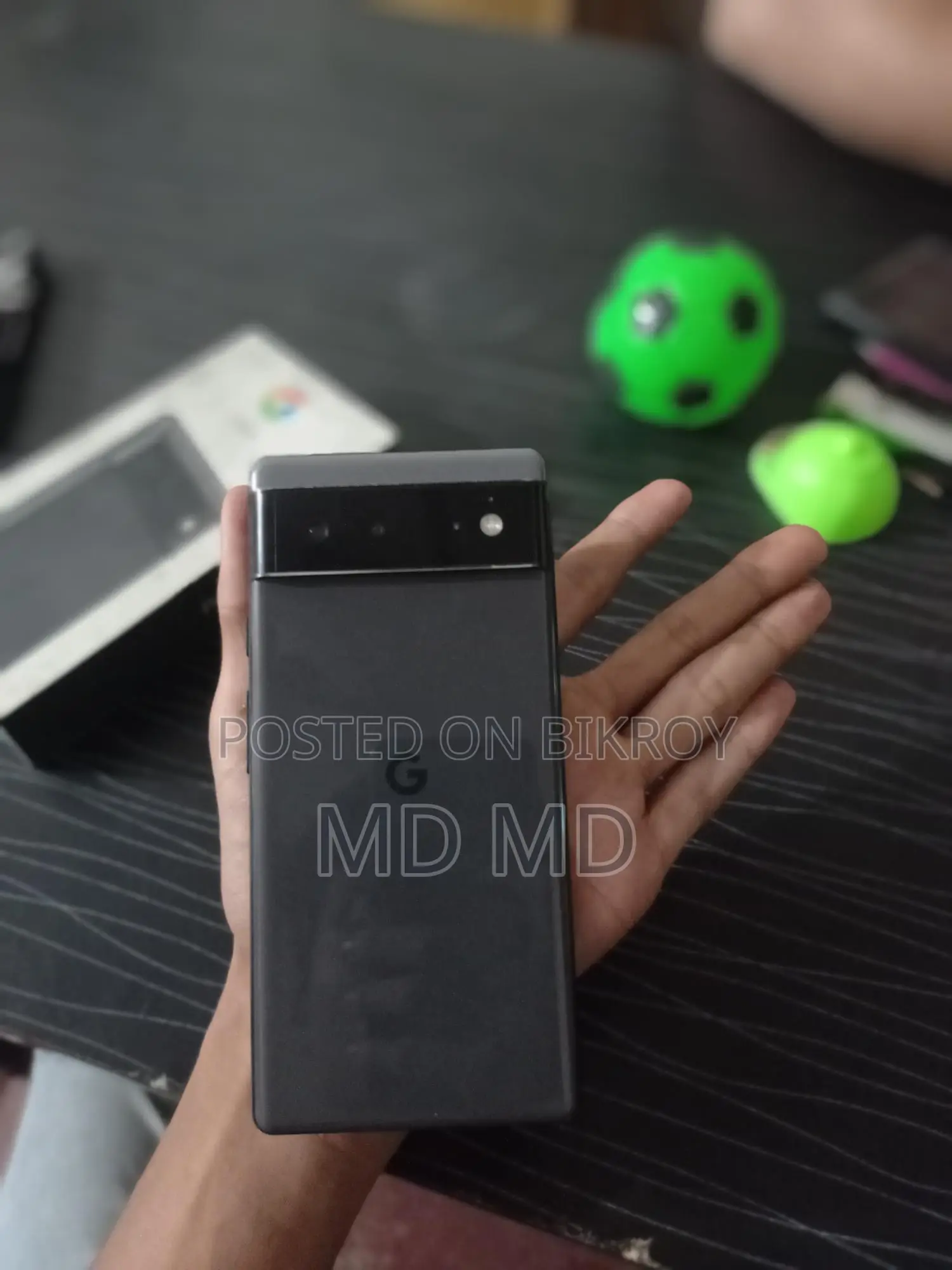 Google Pixel 6 . (Used)