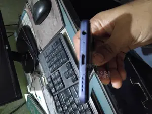 Vivo Y21 +1/64GB (Used)