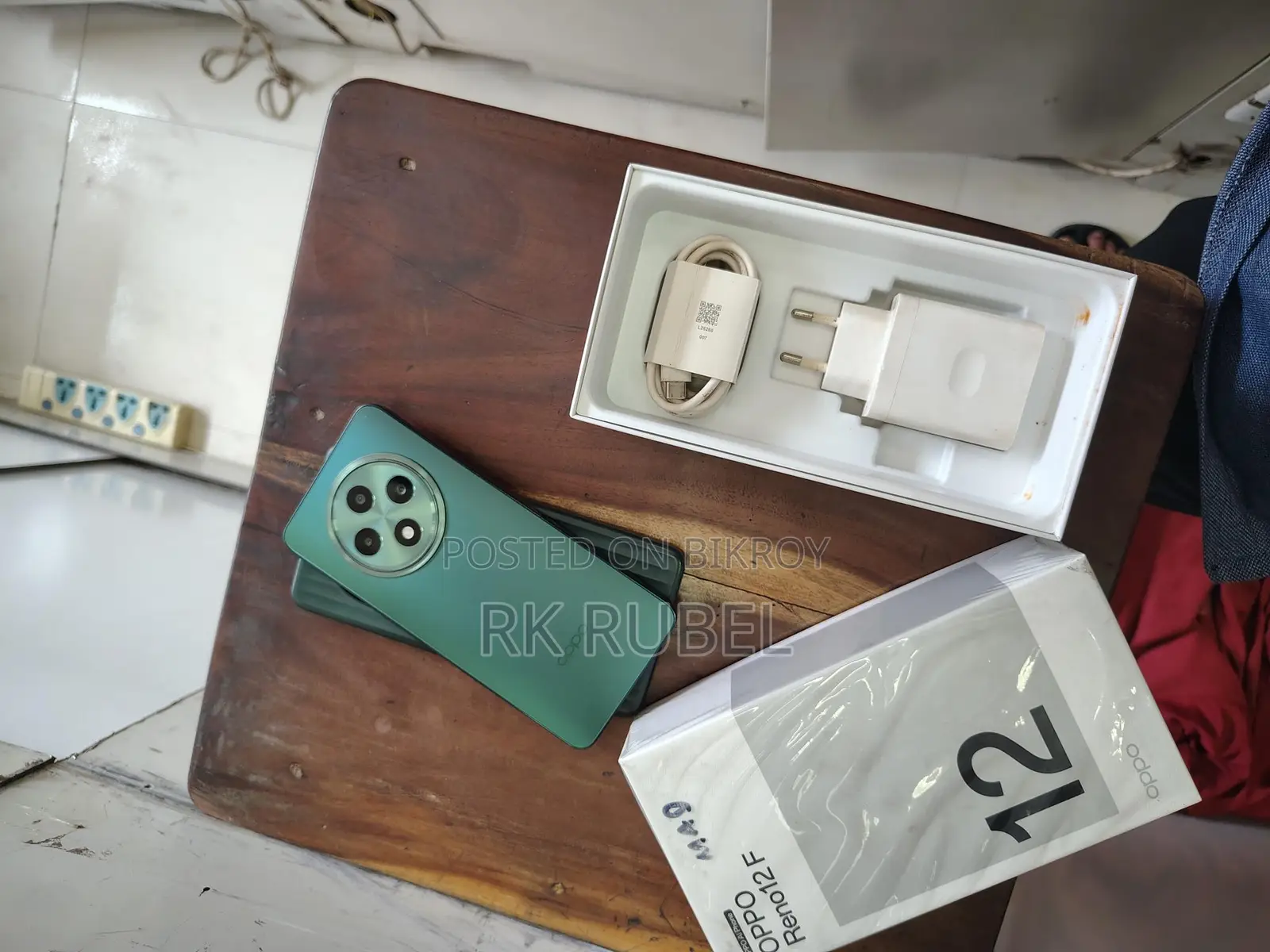 OPPO Reno 12F 256Gb (Used)