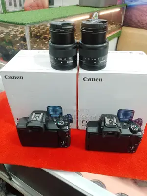 Canon M50 & 15-45mm kit stm lens
